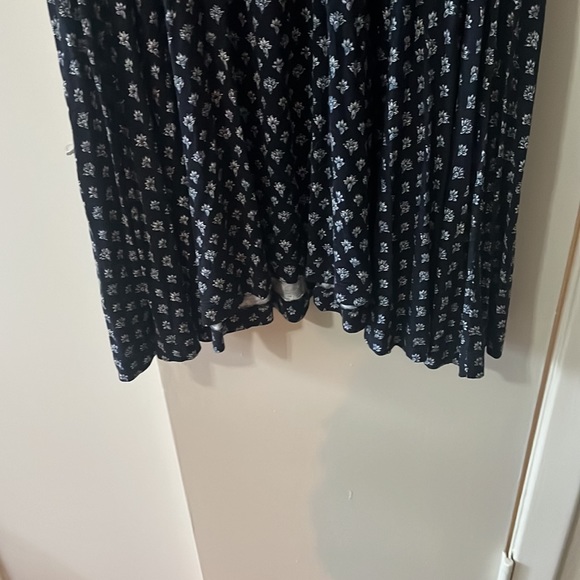 Blue cinch waist tank topped midi dress - Picture 3 of 5